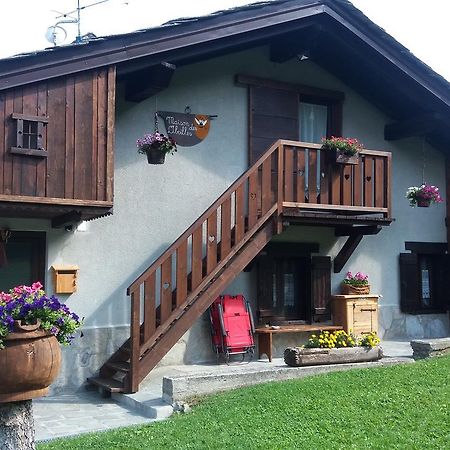 Maison Des Abeilles Vda Gressan N 0028 Екстериор снимка