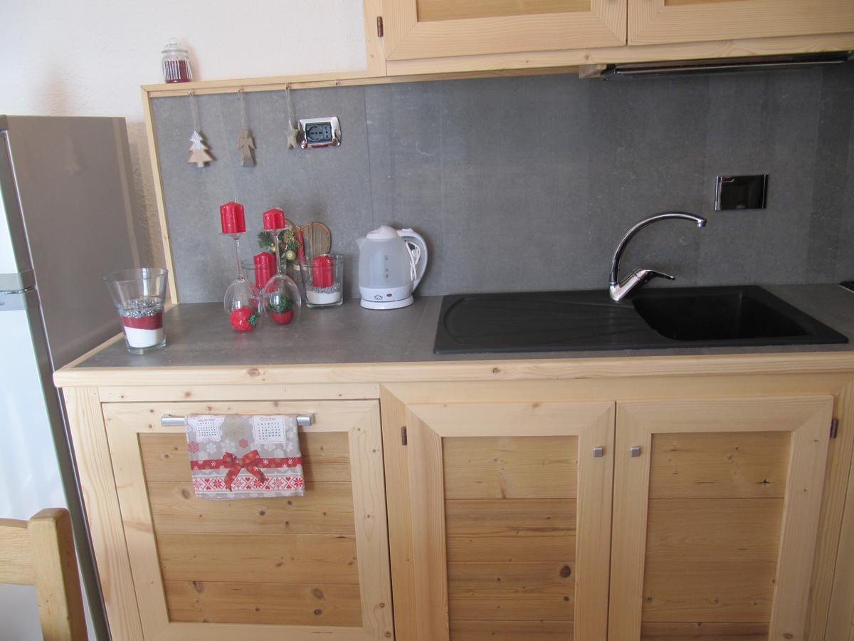 Maison Des Abeilles Vda Gressan N 0028 Екстериор снимка