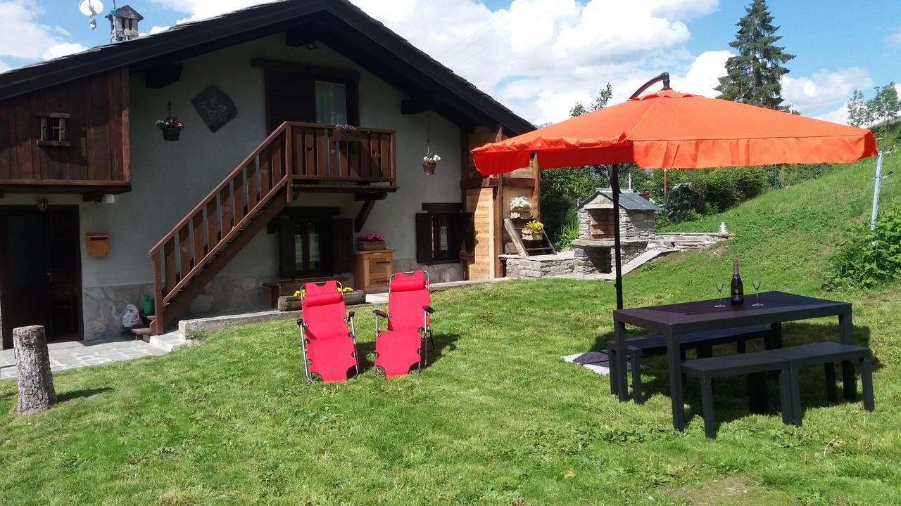 Maison Des Abeilles Vda Gressan N 0028 Екстериор снимка